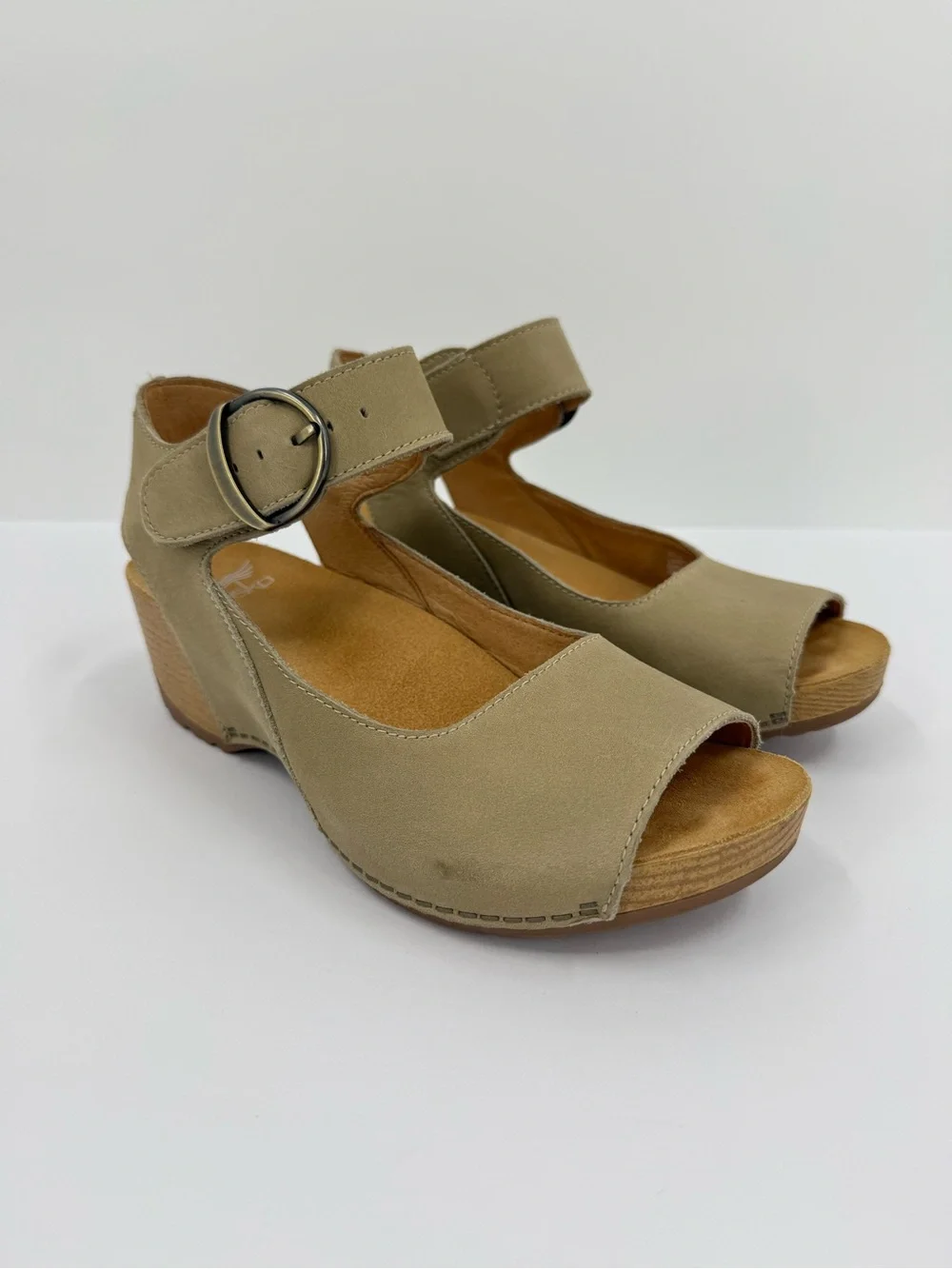 Dansko Tiana Peep-Toe Wedge Sandals in Khaki Leather Size 37 or 6.5-7